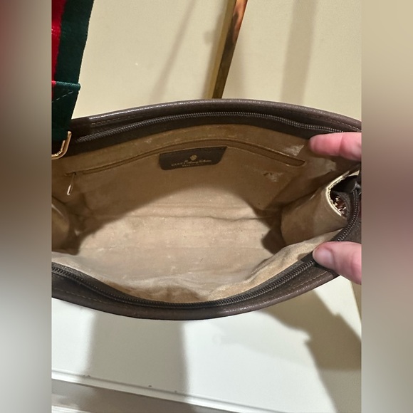 Gucci Accessories Collection Monogramam Vintage Pouch W/added Strap - Picture 11 of 14